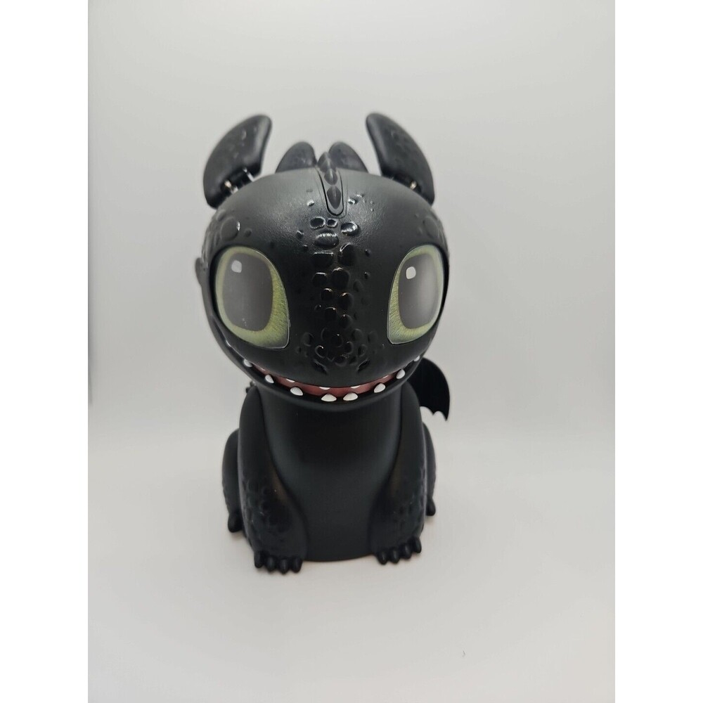 Dreamworks Dragons Hatching Toothless Interactive Light Up Baby Dragon Sounds